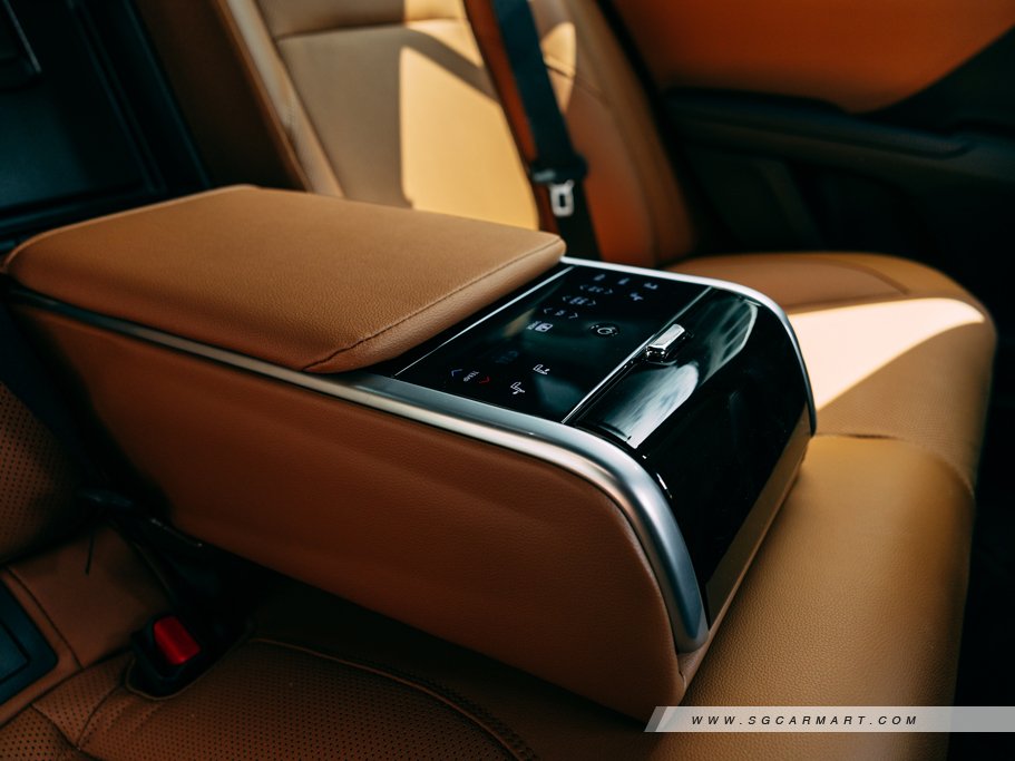 https://i.i-sgcm.com/new_cars/cars/21913/21913_g53