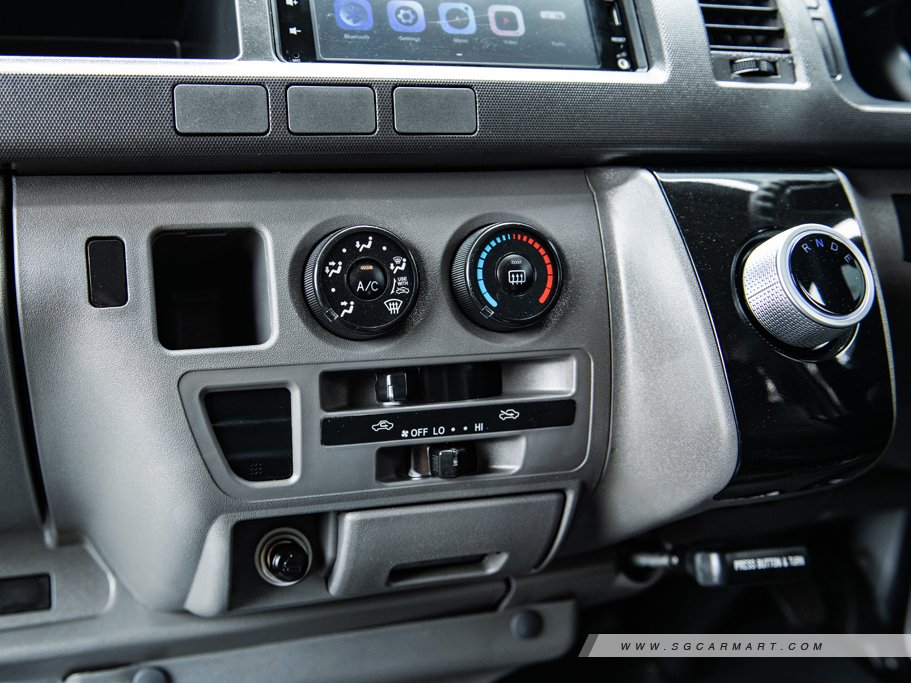 https://i.i-sgcm.com/new_cars/cars/21916/21916_g8