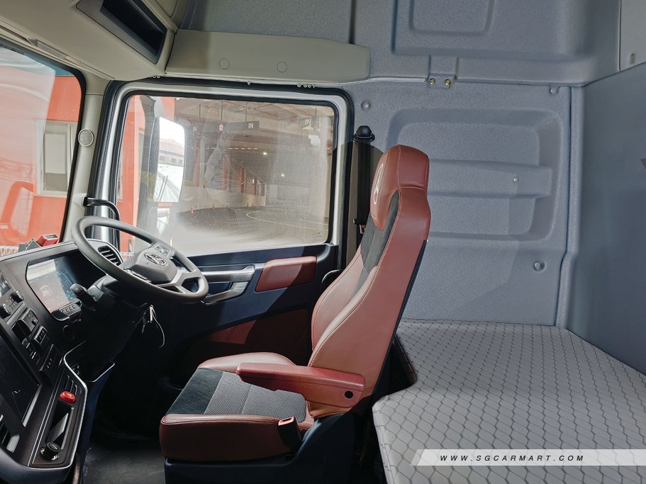 https://i.i-sgcm.com/new_cars/cars/21918/21918_g12