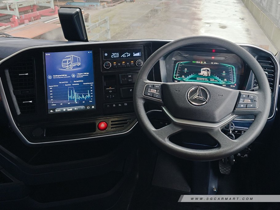 https://i.i-sgcm.com/new_cars/cars/21918/21918_g7