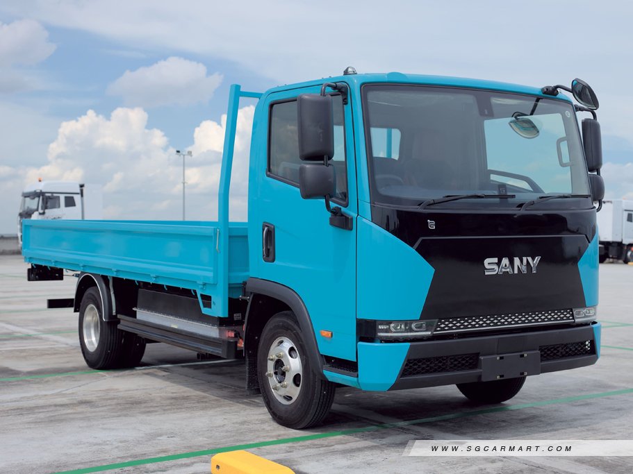https://i.i-sgcm.com/new_cars/cars/21922/21922_g1
