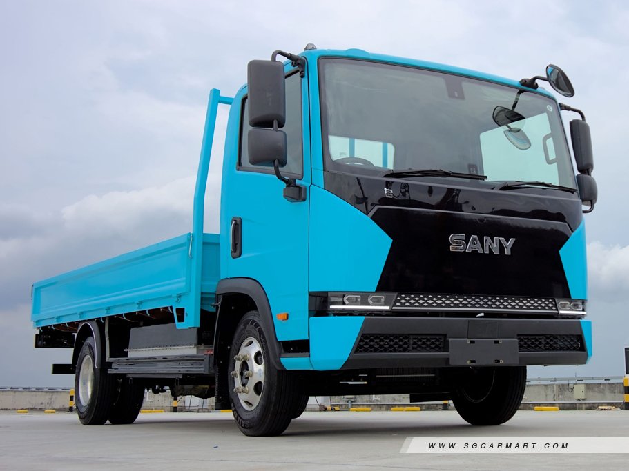 https://i.i-sgcm.com/new_cars/cars/21922/21922_g2