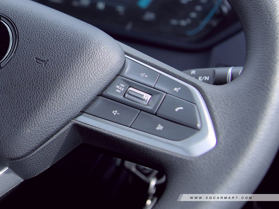 https://i.i-sgcm.com/new_cars/cars/21922/21922_g9