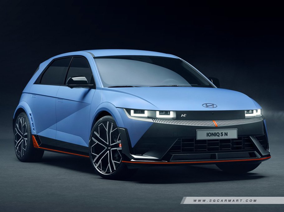 https://i.i-sgcm.com/new_cars/cars/21923/21923_g1