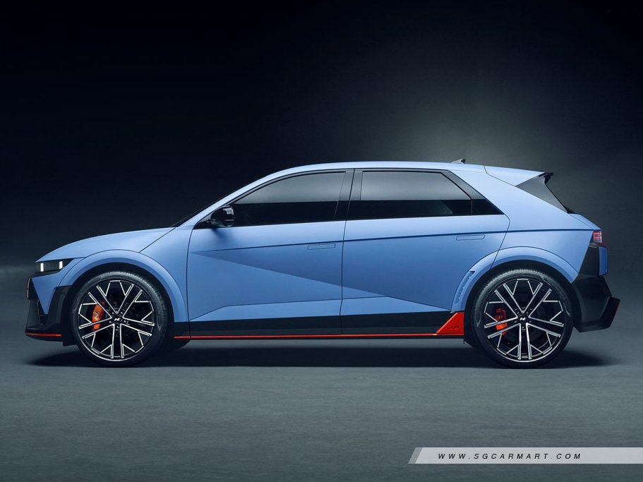 https://i.i-sgcm.com/new_cars/cars/21923/21923_g4