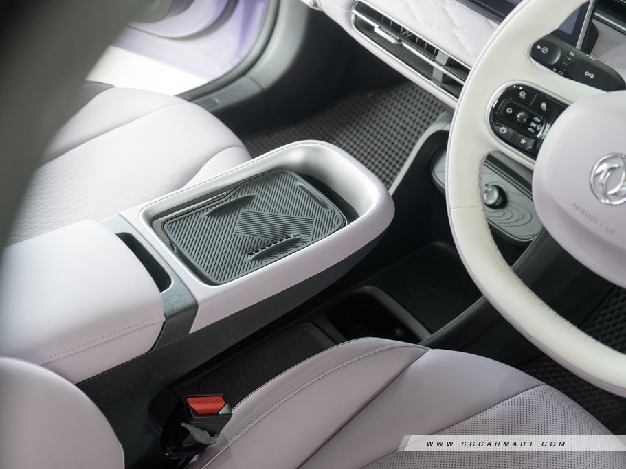https://i.i-sgcm.com/new_cars/cars/21924/21924_g41