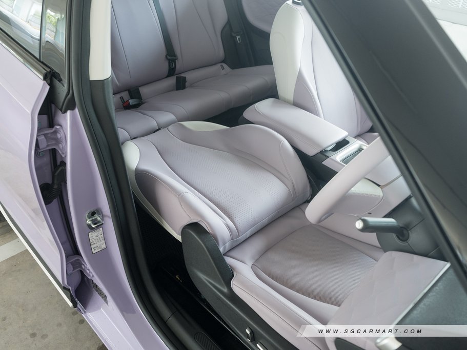 https://i.i-sgcm.com/new_cars/cars/21924/21924_g46