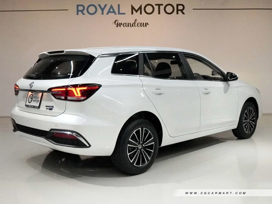 https://i.i-sgcm.com/new_cars/cars/21926/21926_g2