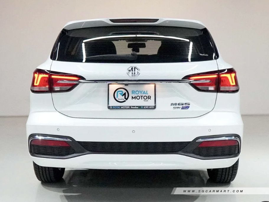 https://i.i-sgcm.com/new_cars/cars/21926/21926_g4