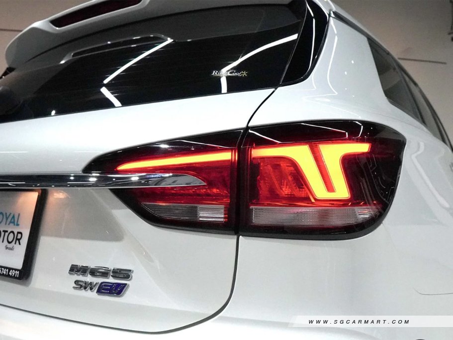 https://i.i-sgcm.com/new_cars/cars/21926/21926_g6