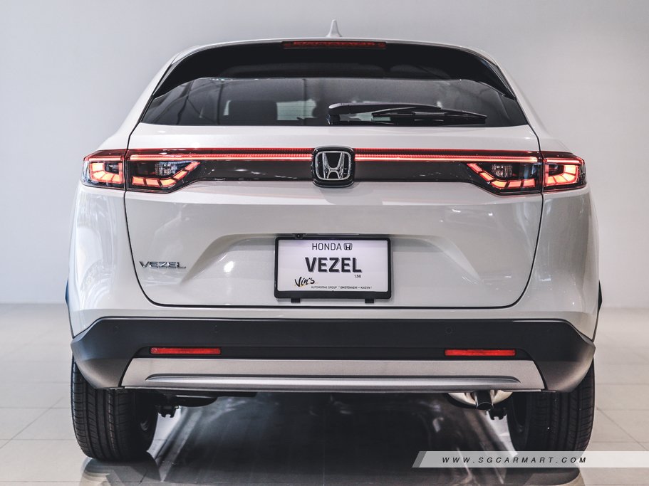 https://i.i-sgcm.com/new_cars/cars/21929/21929_g2