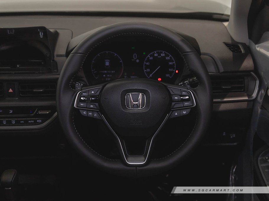 https://i.i-sgcm.com/new_cars/cars/21932/21932_g7
