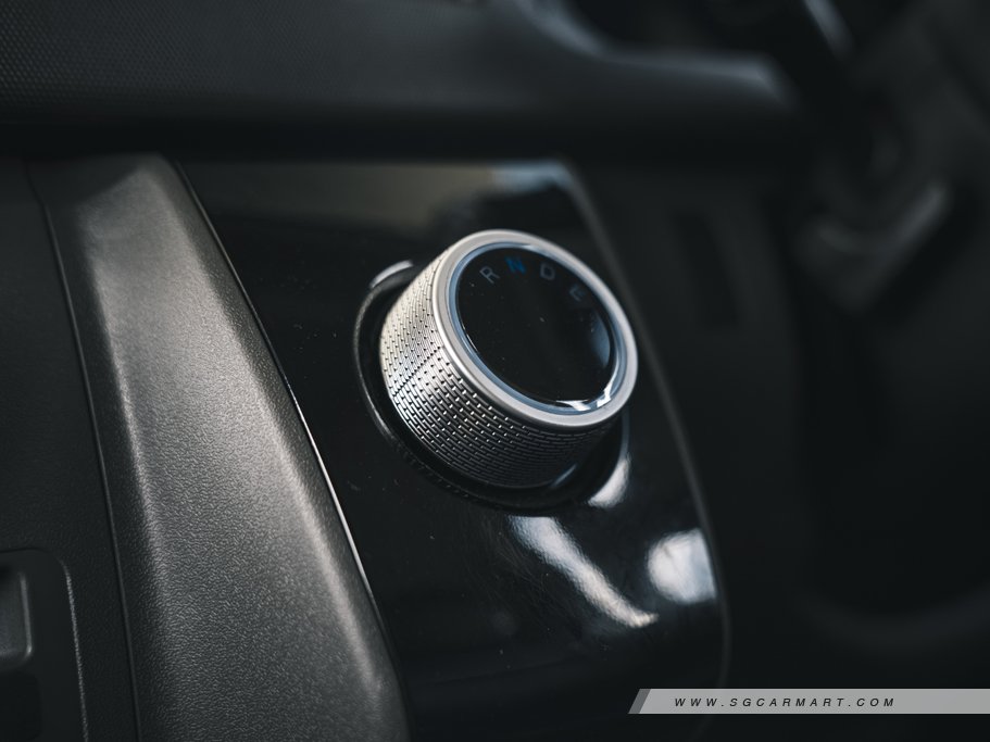 https://i.i-sgcm.com/new_cars/cars/21933/21933_g6