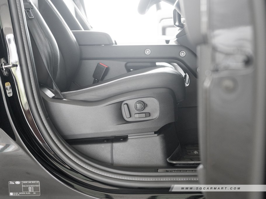 https://i.i-sgcm.com/new_cars/cars/21936/21936_g31