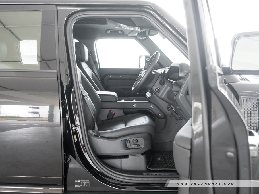 https://i.i-sgcm.com/new_cars/cars/21936/21936_g34
