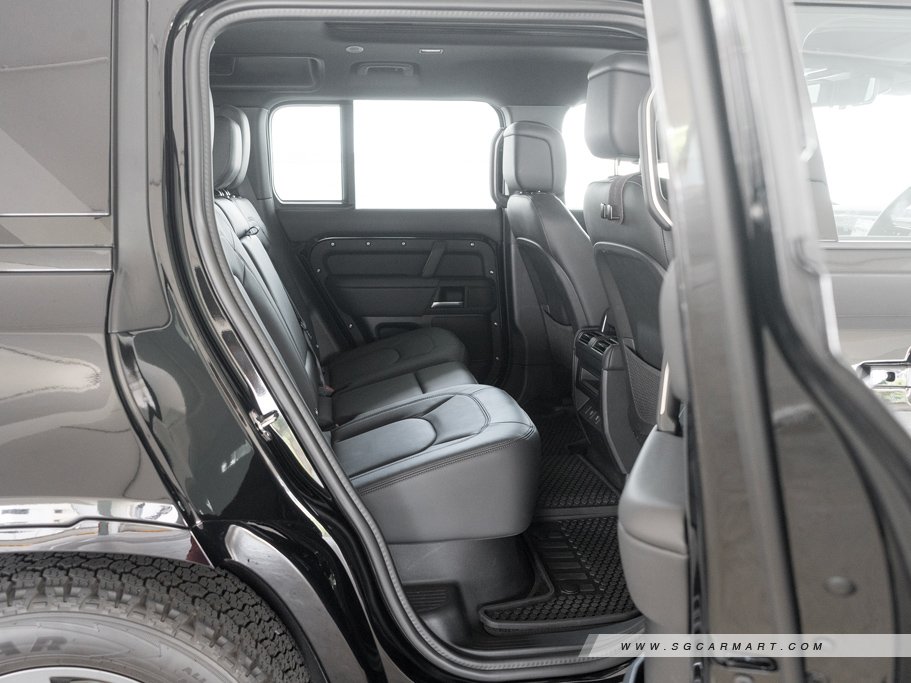 https://i.i-sgcm.com/new_cars/cars/21936/21936_g35