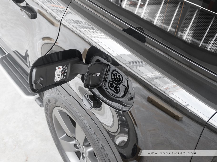 https://i.i-sgcm.com/new_cars/cars/21936/21936_g39