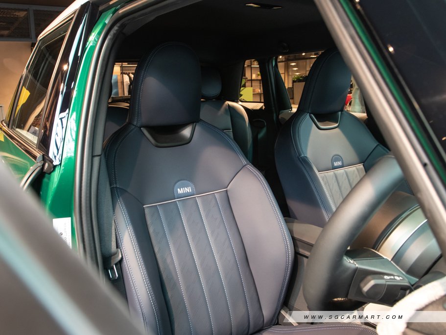 https://i.i-sgcm.com/new_cars/cars/21937/21937_g18
