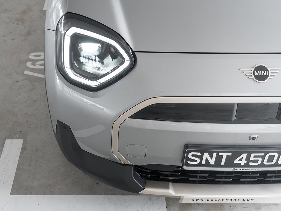 https://i.i-sgcm.com/new_cars/cars/21939/21939_g45