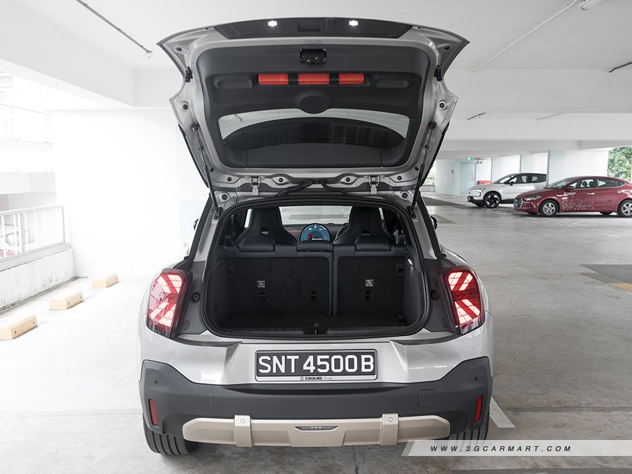 https://i.i-sgcm.com/new_cars/cars/21939/21939_g61