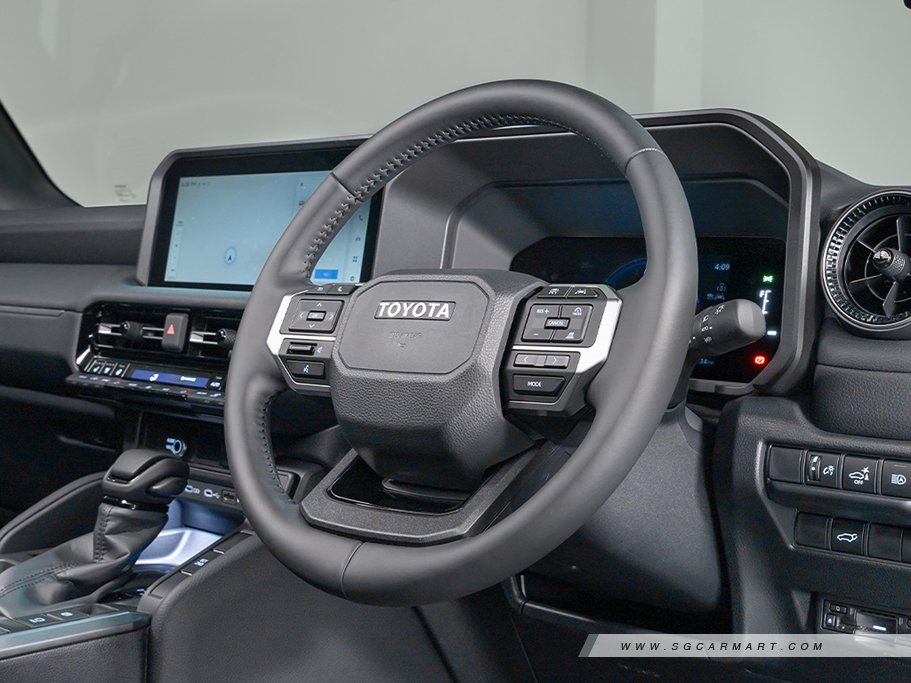 https://i.i-sgcm.com/new_cars/cars/21942/21942_g39