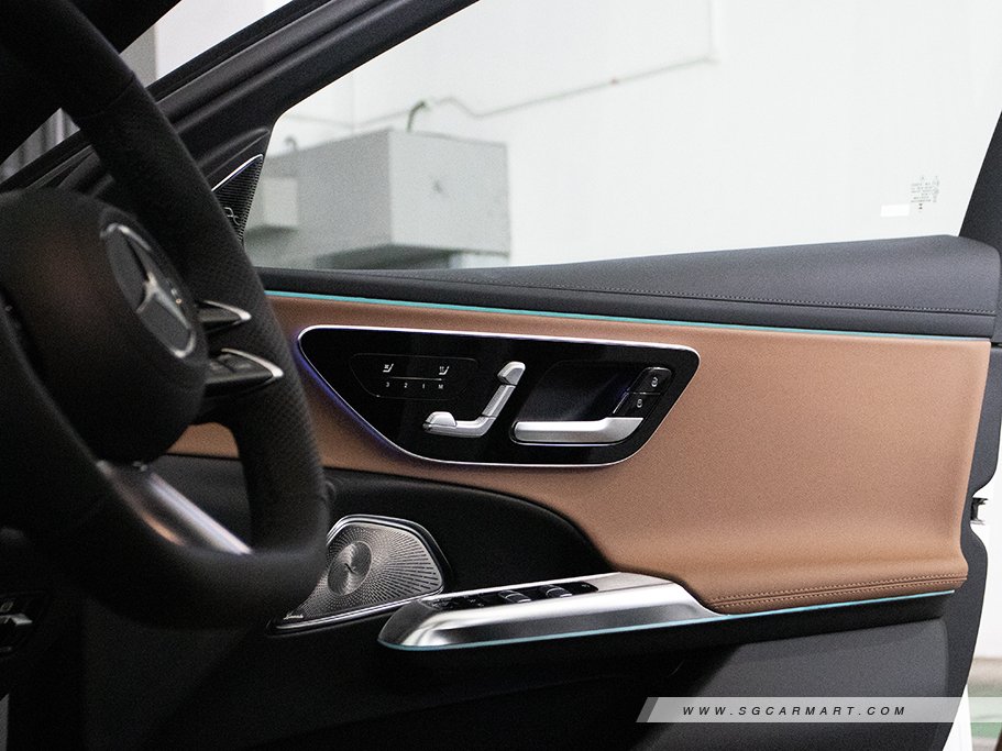 https://i.i-sgcm.com/new_cars/cars/21943/21943_g33