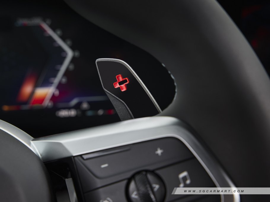 https://i.i-sgcm.com/new_cars/cars/21944/21944_g12
