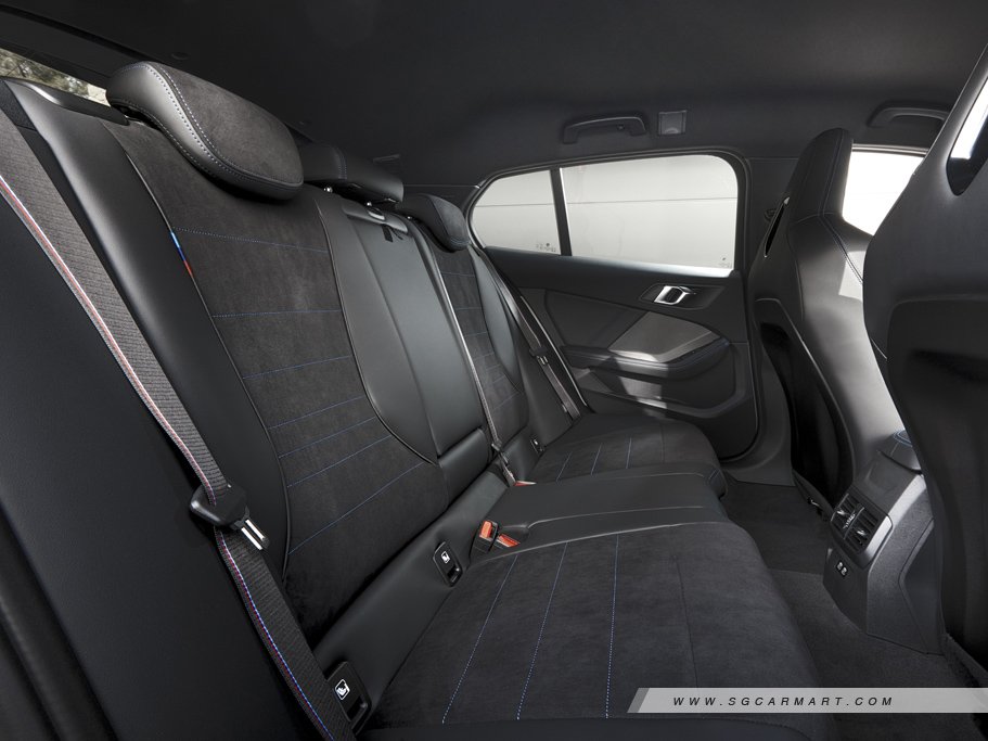 https://i.i-sgcm.com/new_cars/cars/21944/21944_g16