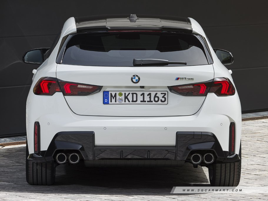 https://i.i-sgcm.com/new_cars/cars/21944/21944_g4