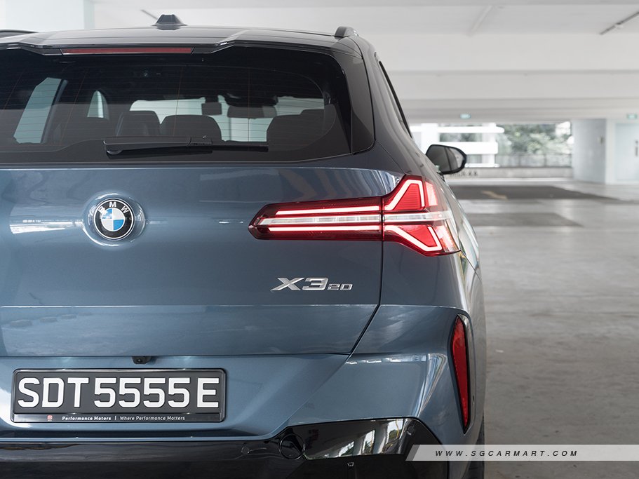 https://i.i-sgcm.com/new_cars/cars/21947/21947_g21