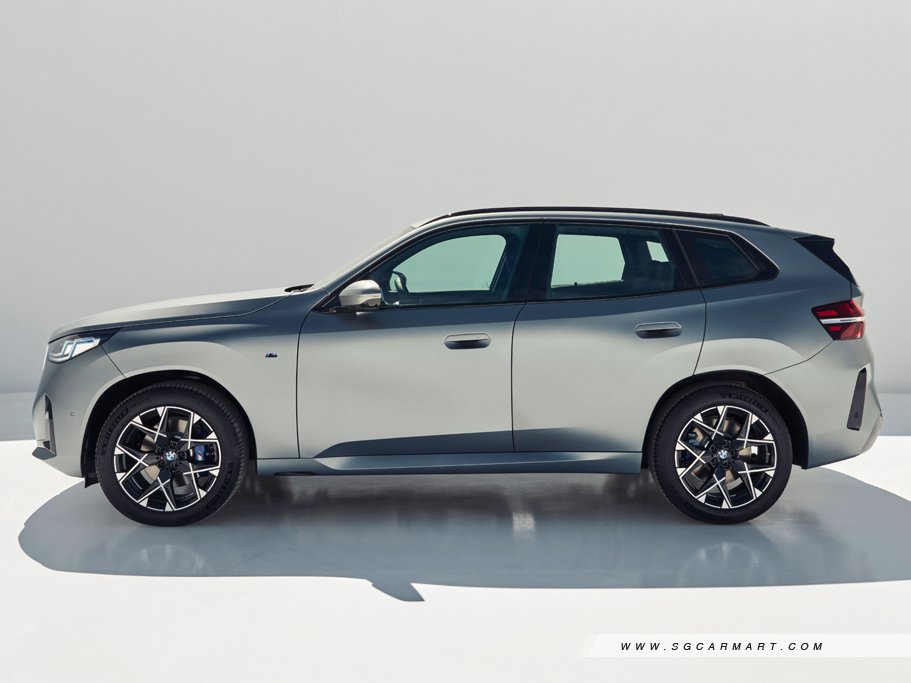 https://i.i-sgcm.com/new_cars/cars/21947/21947_g3