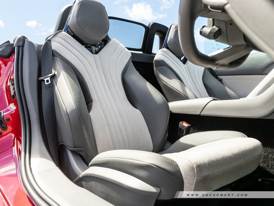 https://i.i-sgcm.com/new_cars/cars/21949/21949_g19