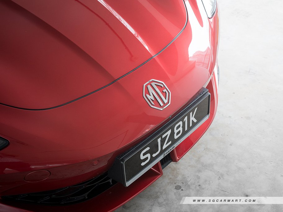 https://i.i-sgcm.com/new_cars/cars/21949/21949_g25