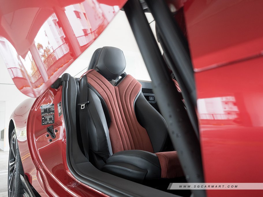 https://i.i-sgcm.com/new_cars/cars/21949/21949_g38