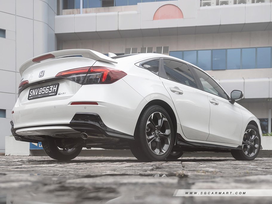 https://i.i-sgcm.com/new_cars/cars/21950/21950_g15