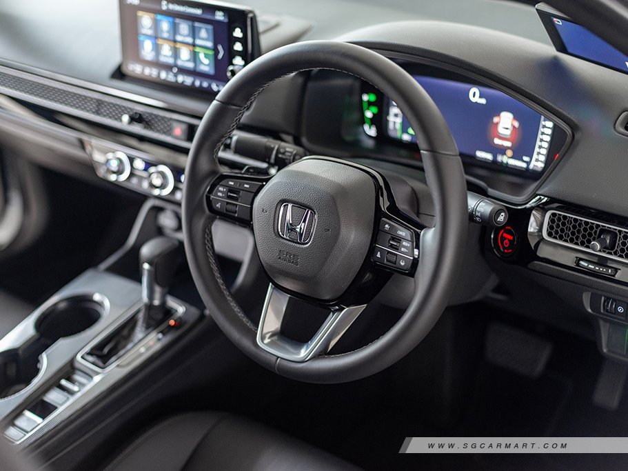https://i.i-sgcm.com/new_cars/cars/21950/21950_g21