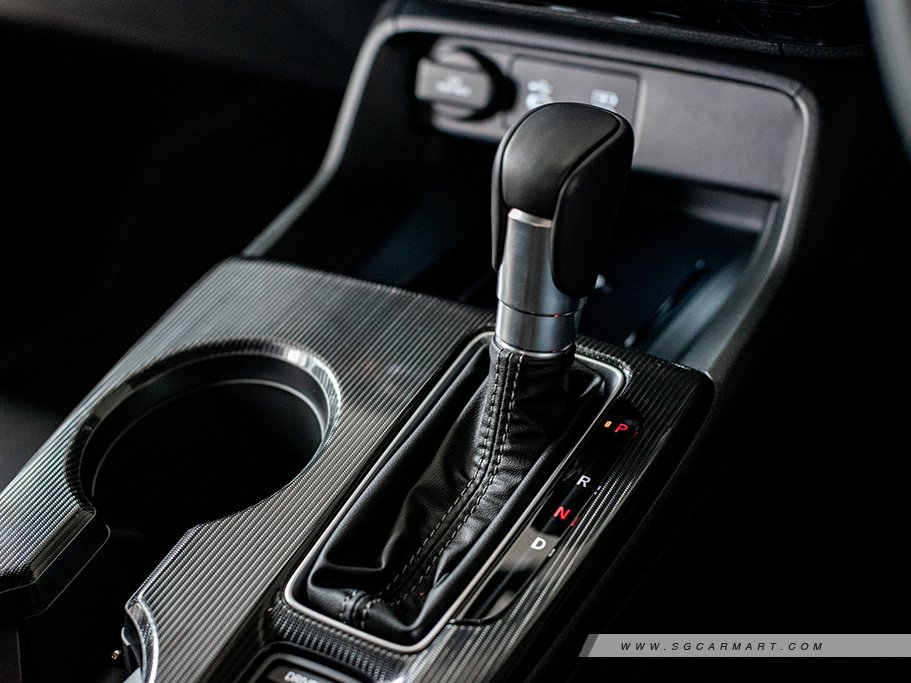 https://i.i-sgcm.com/new_cars/cars/21950/21950_g27