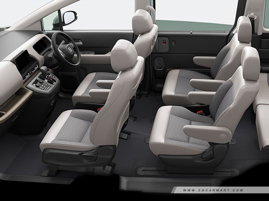 https://i.i-sgcm.com/new_cars/cars/21951/21951_g8