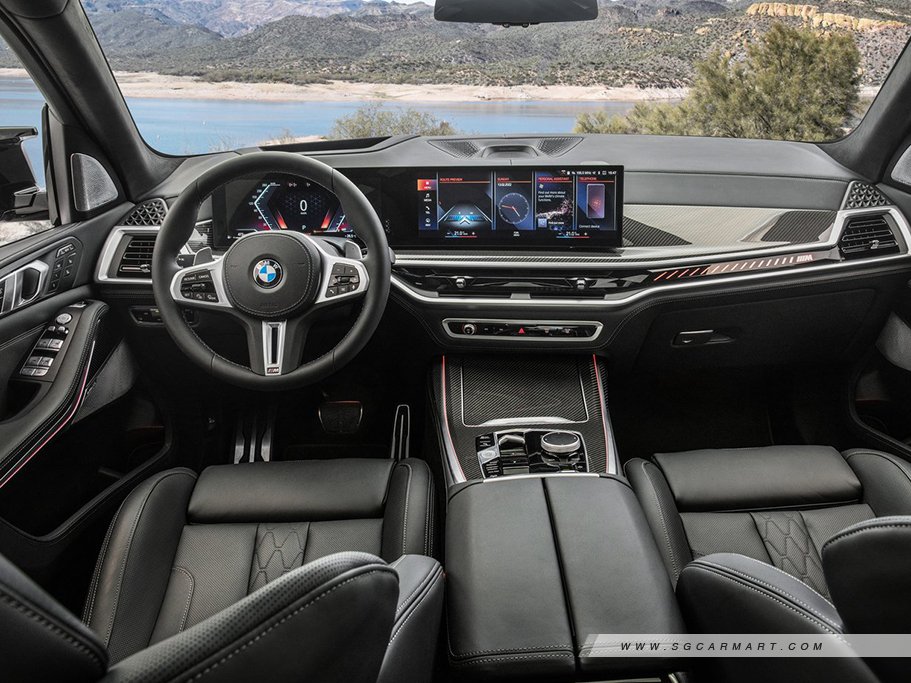https://i.i-sgcm.com/new_cars/cars/21954/21954_g11