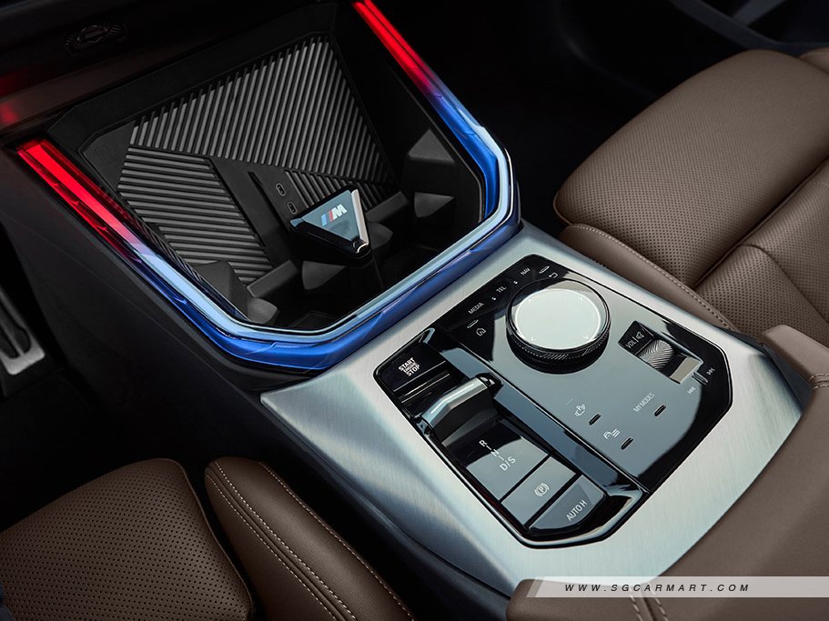 https://i.i-sgcm.com/new_cars/cars/21955/21955_g12