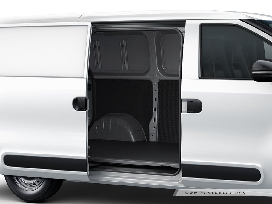 https://i.i-sgcm.com/new_cars/cars/21956/21956_g12