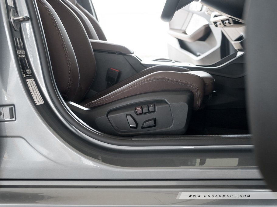 https://i.i-sgcm.com/new_cars/cars/21960/21960_g28