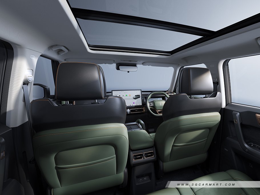 https://i.i-sgcm.com/new_cars/cars/21962/21962_g11