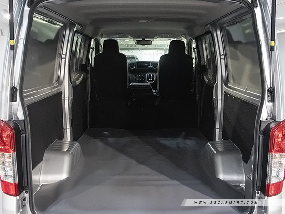 https://i.i-sgcm.com/new_cars/cars/21967/21967_g19