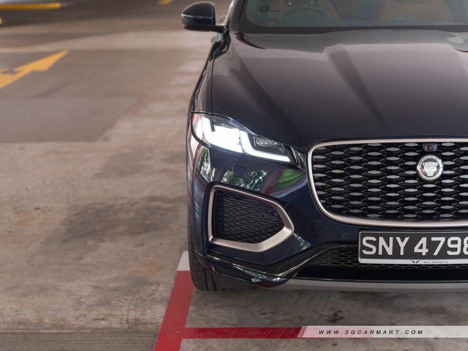 https://i.i-sgcm.com/new_cars/cars/21969/21969_g23