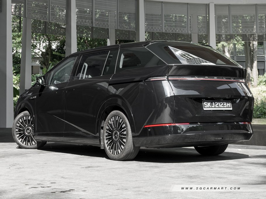 https://i.i-sgcm.com/new_cars/cars/21970/21970_g35