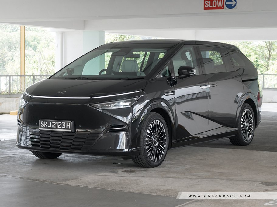 https://i.i-sgcm.com/new_cars/cars/21970/21970_g36