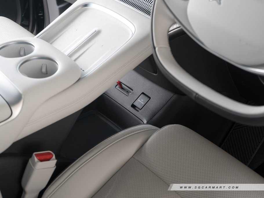 https://i.i-sgcm.com/new_cars/cars/21970/21970_g49