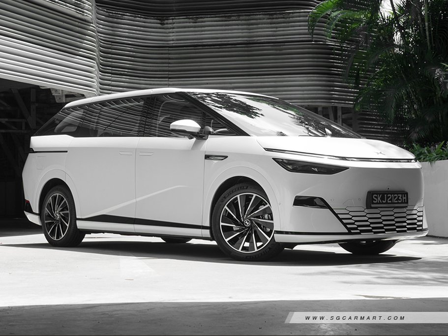 https://i.i-sgcm.com/new_cars/cars/21970/21970_g5