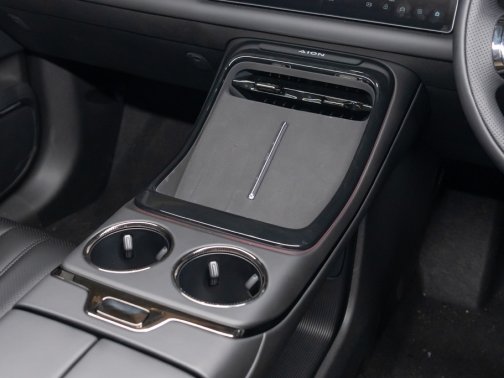 https://i.i-sgcm.com/new_cars/cars/21973/21973_g59